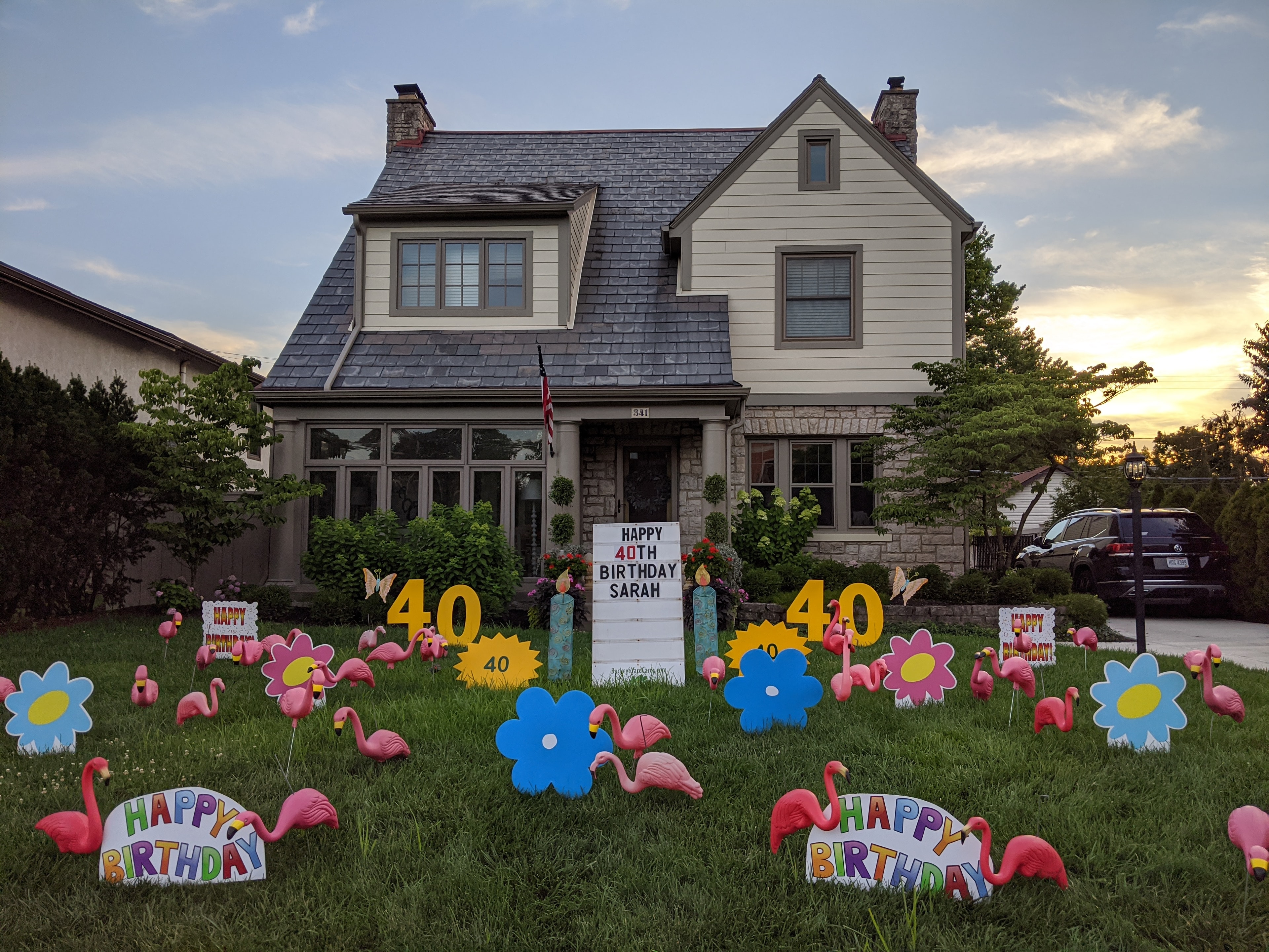 Flamingo 40th birthday yard card display